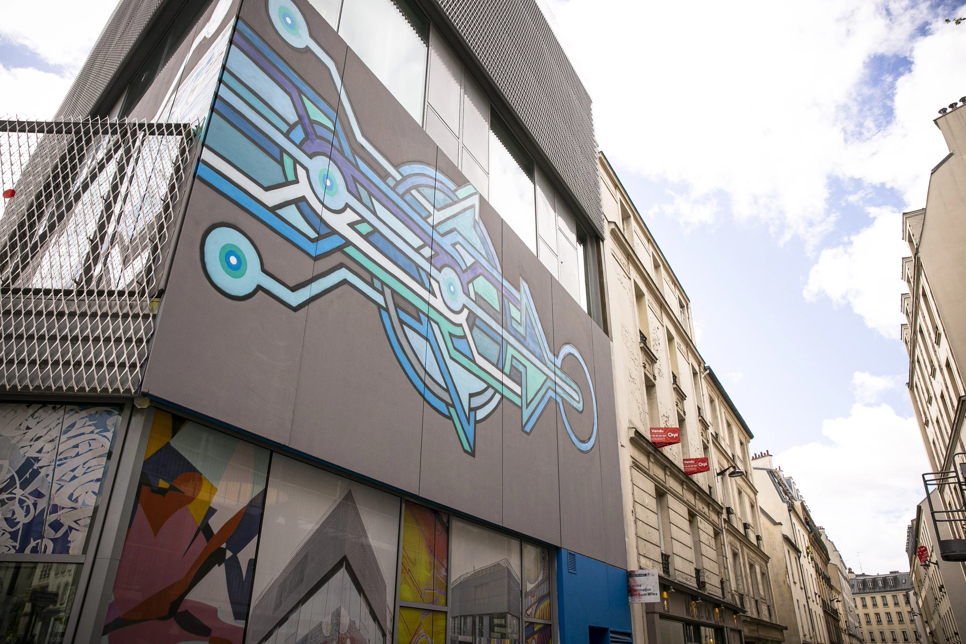 Oeuvre de Street Art réalisée par Seize Happy Wall Marker à Paris