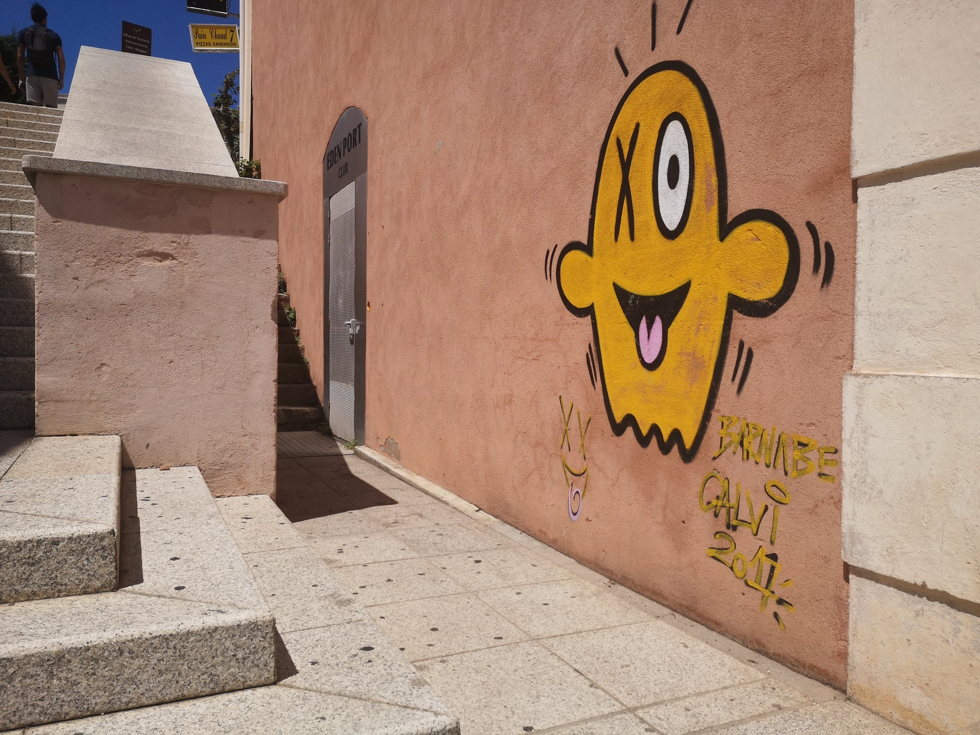 Oeuvre de Street Art réalisée par Barnabe à Calvi